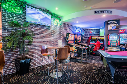 Churchills Sports Bar