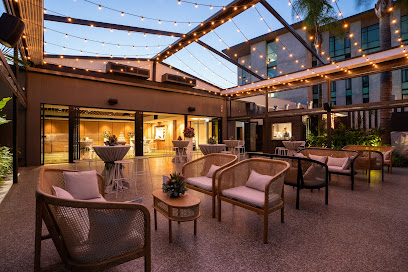 Marion Hotel & Cellars